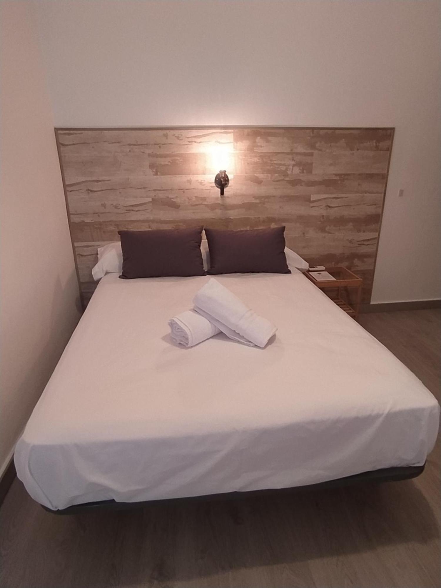 Hostal El Pinar 몬테코르토 외부 사진